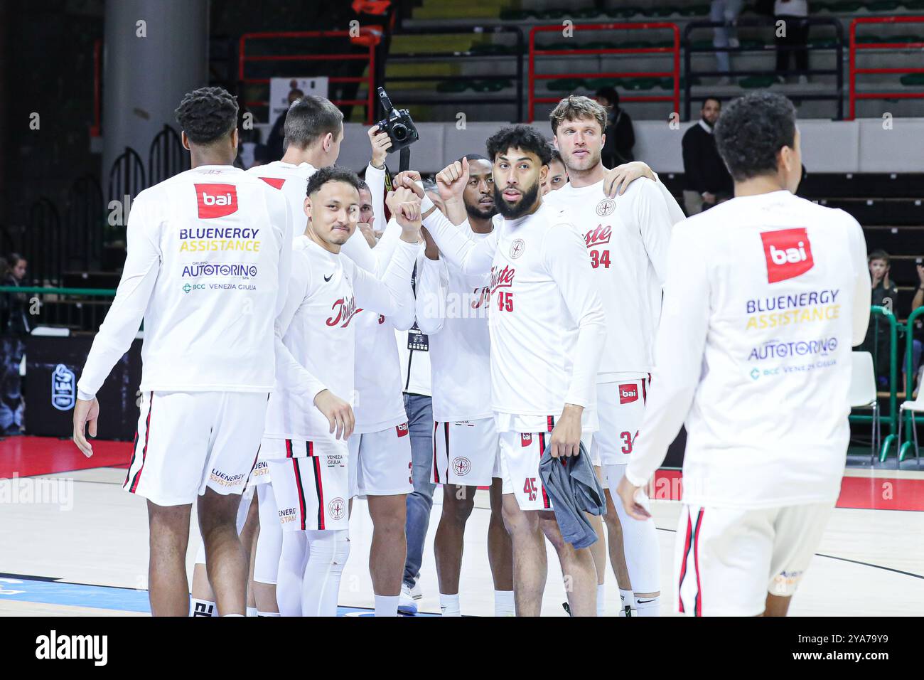 Pallacanestro Trieste lors du Bertram Derthona Tortona vs Pallacanestro Trieste, match de basket-ball italien Serie A à Casale Monferrato (Al), Italie, le 12 octobre 2024 Banque D'Images