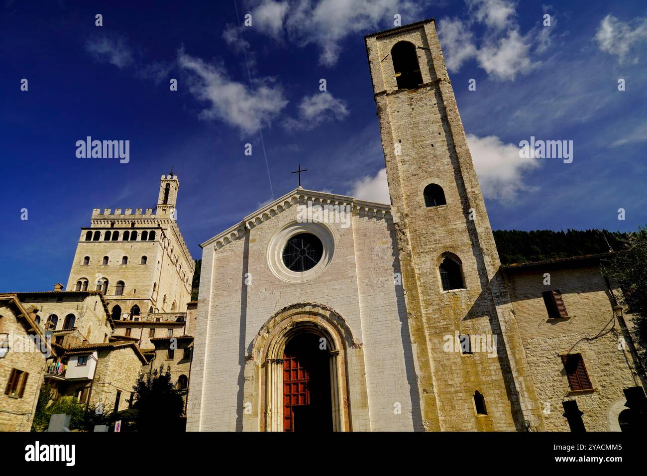 Le tracé médiéval parfaitement conservé du village de Gubbio, Ombrie, Italie Banque D'Images