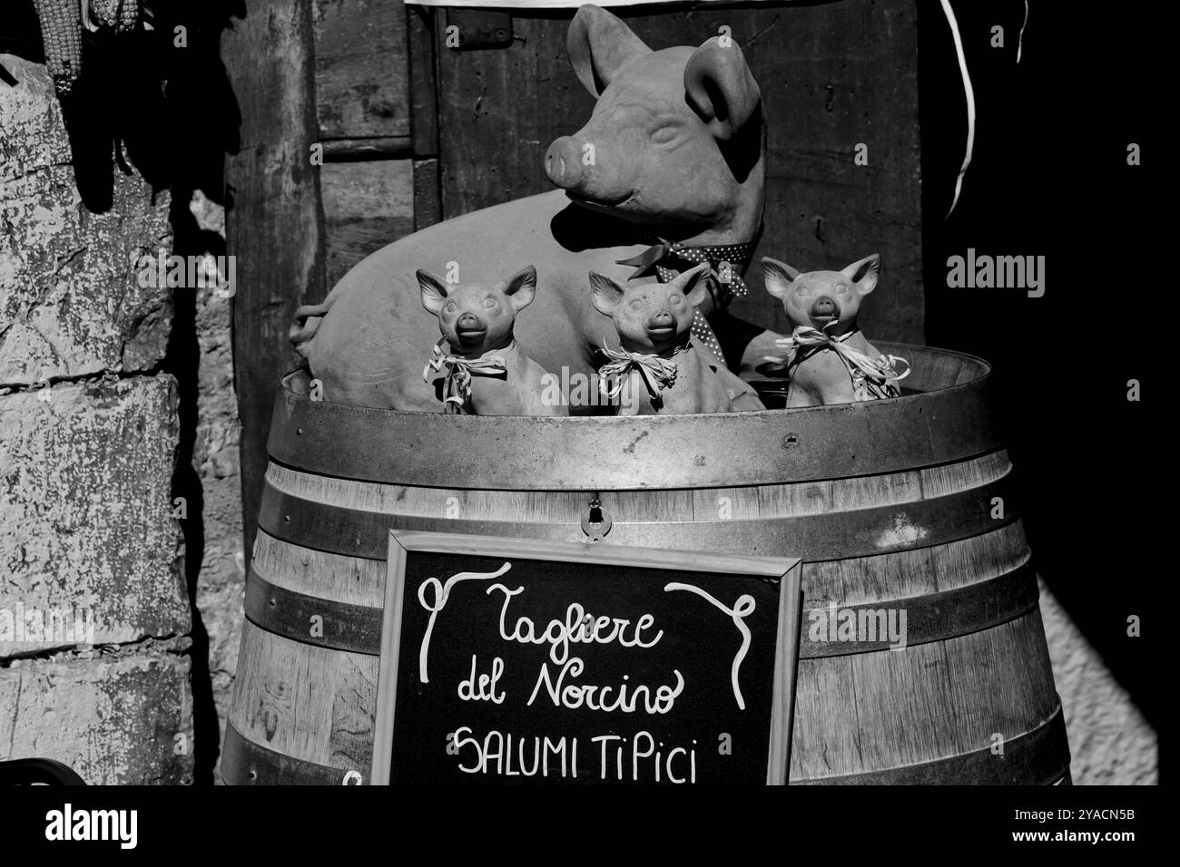 Artisanat artistique dans les ateliers de Gubbio, Ombrie, Italie Banque D'Images