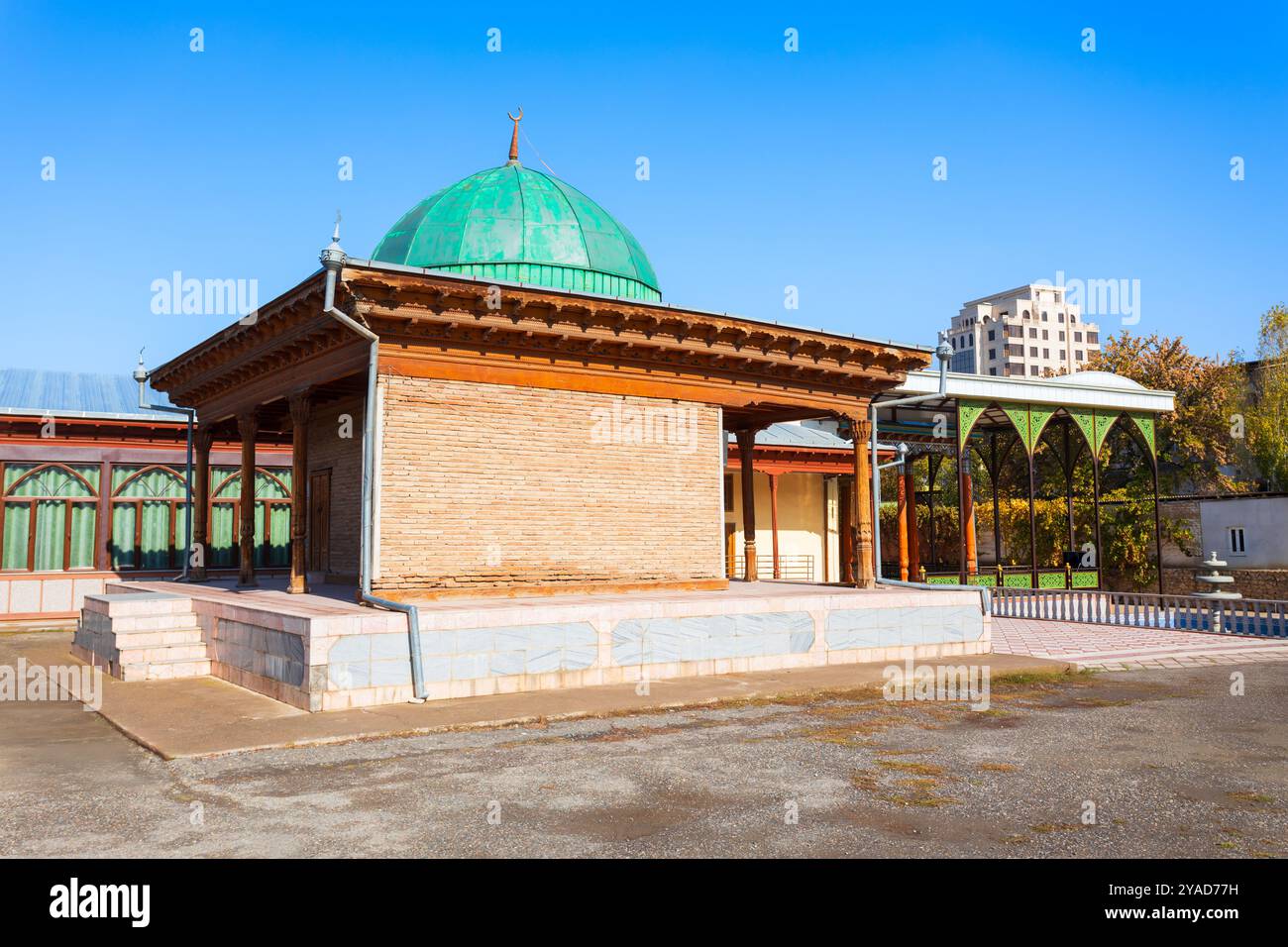 Hazrat-i-Shah ou Hazrati Shah Mosquée à Istaravshan. Istaravshan ou Ura-Tyube est une ville de la province de Sughd au Tadjikistan. Banque D'Images