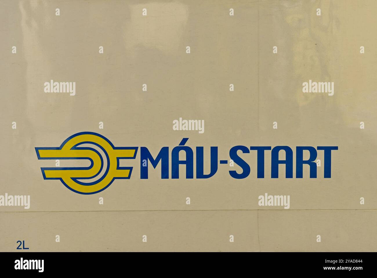La marque et le logo de Mav Start, opérateur national hongrois de train et de chemin de fer, Budapest, Hongrie Banque D'Images