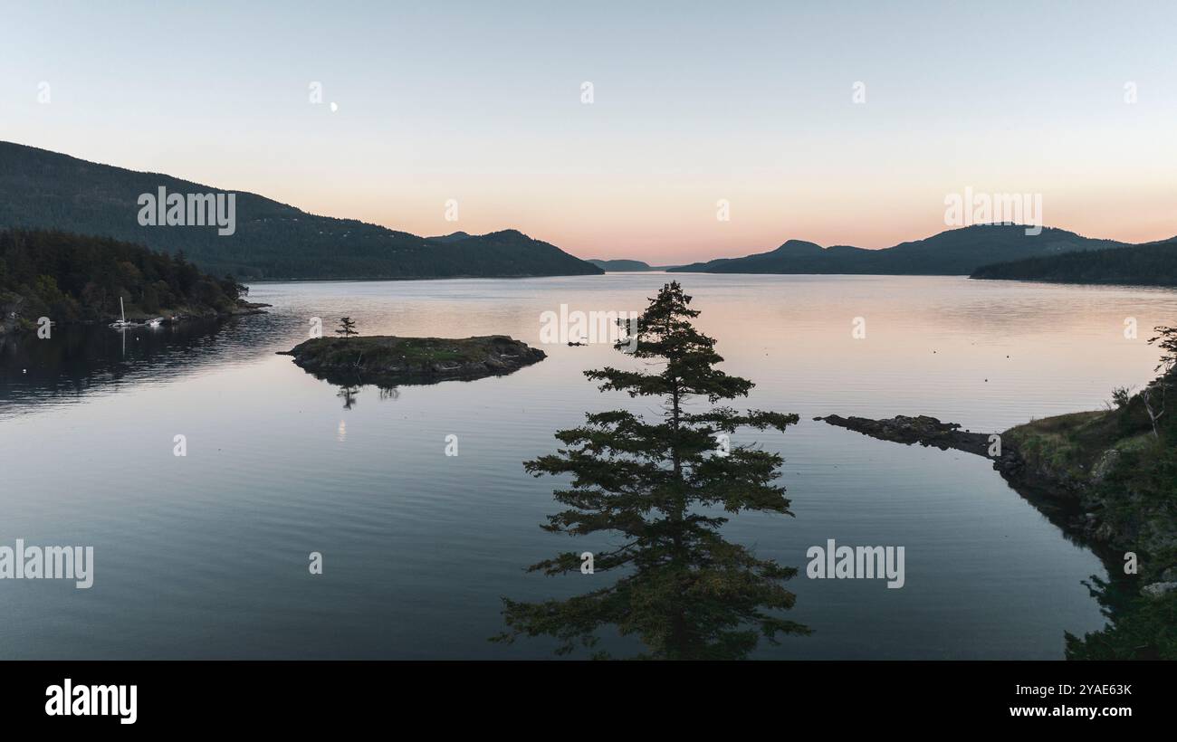 Vue aérienne sur Eastsound, Orcas Island, État de Washington, États-Unis Banque D'Images