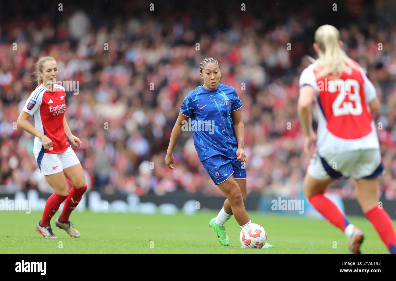 Lauren James de Chelsea lors du match de Super League féminine de Barclays FA entre Arsenal et Chelsea à l'Emirates Stadium de Londres le samedi 12 octobre 2024. (Photo : Jade Cahalan | mi News) crédit : MI News & Sport /Alamy Live News Banque D'Images