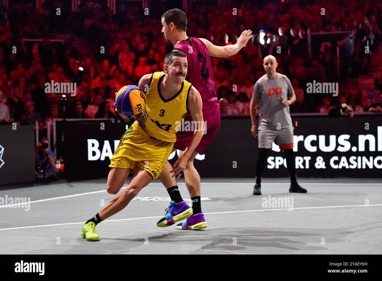 , - 13 OCTOBRE : Strahinja Stojacic - Ub, Mihailo Vasic - Liman lors du match de finale FIBA 3x3 World Tour Amsterdam 2024 entre Ub et Liman au Gasthouder le 13 octobre 2024 à Amsterdam, pays-Bas. (Photo de Edwin J.H. de Vries/Orange Pictures) crédit : Orange pics BV/Alamy Live News Banque D'Images