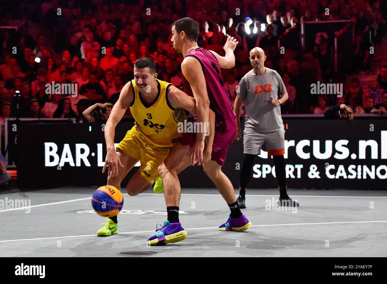 , - 13 OCTOBRE : Strahinja Stojacic - Ub, Mihailo Vasic - Liman lors du match de finale FIBA 3x3 World Tour Amsterdam 2024 entre Ub et Liman au Gasthouder le 13 octobre 2024 à Amsterdam, pays-Bas. (Photo de Edwin J.H. de Vries/Orange Pictures) crédit : Orange pics BV/Alamy Live News Banque D'Images