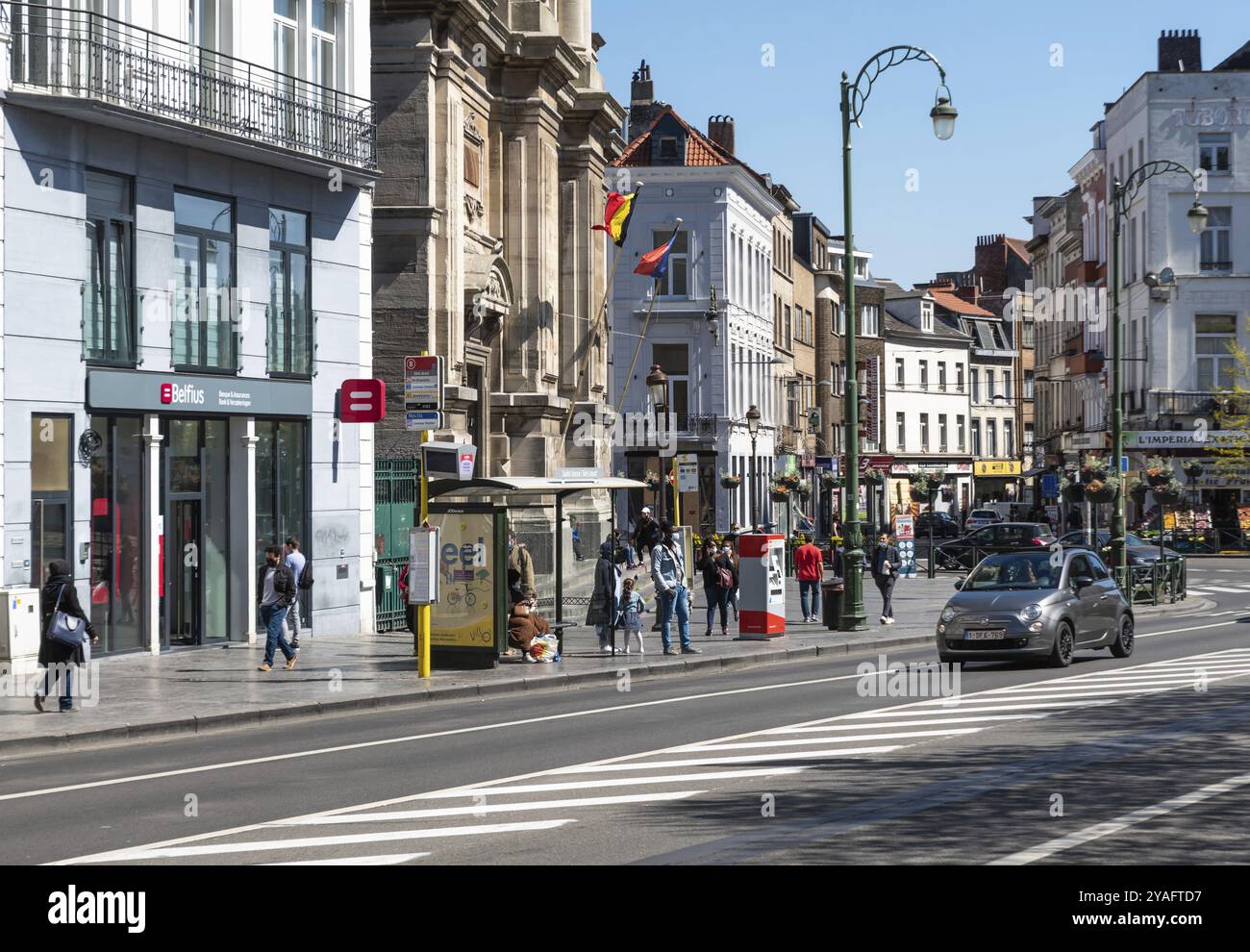 Saint-Josse, région de Bruxelles-capitale, Belgique, 04 26 2021, le Chaussee de Louvain et la place multiculturelle Saint-Josse, Europe Banque D'Images
