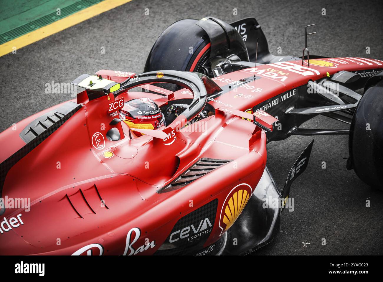 MELBOURNE, AUSTRALIE, 1er AVRIL : Carlos Sainz, Espagnol, pilote la Ferrari SF-23 lors des qualifications au Grand Prix d'Australie 2023 à Albert Park, au Manitoba Banque D'Images