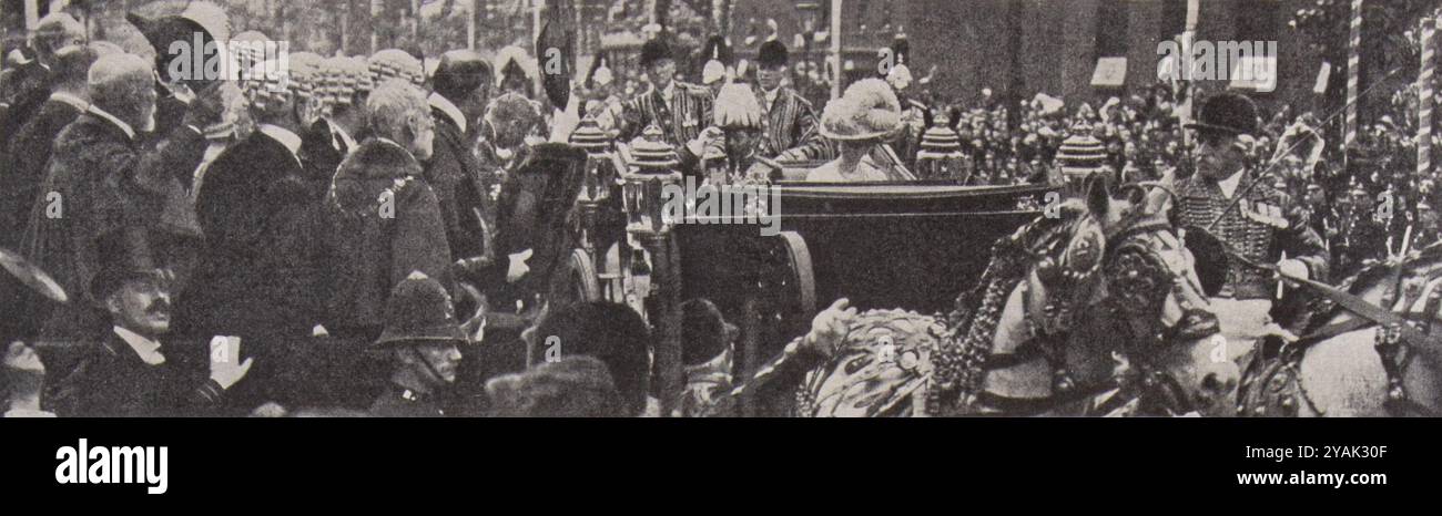 Couronnement du roi George V. le cortège le lendemain du couronnement. Les échevins des districts du sud de Londres présentent une adresse de félicitations aux souverains. Londres. 1911 Banque D'Images