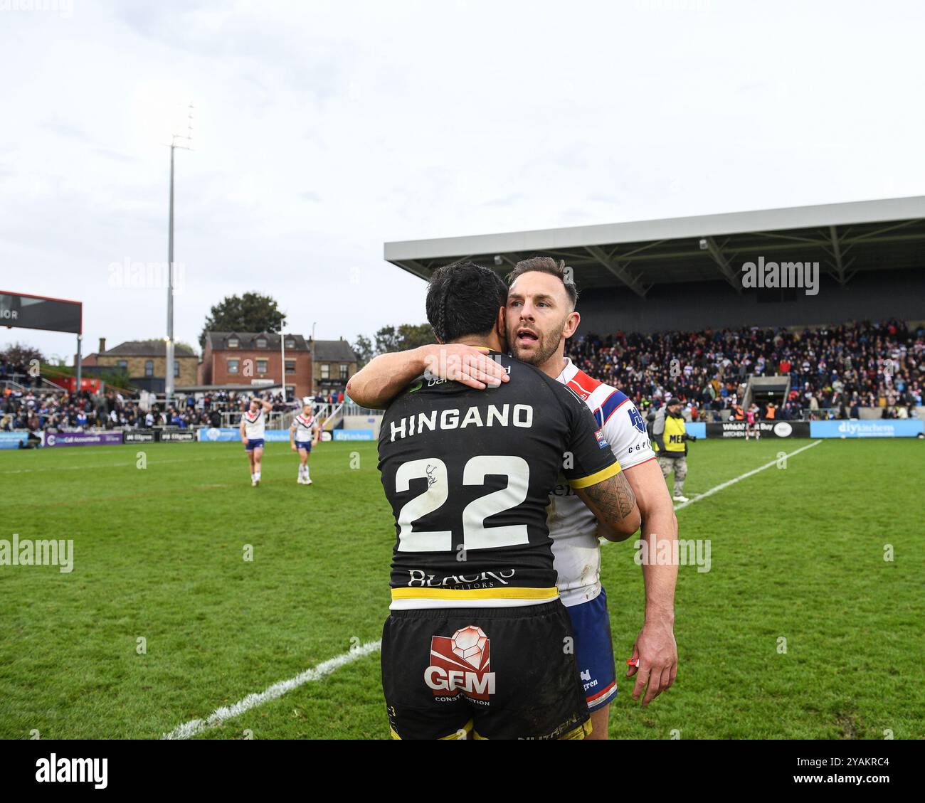 Wakefield, Angleterre - 13 novembre 2024 - Luke Gale et Ata Hingano de York Knights de Wakefield Trinity. Rugby League, Betfred Championship semi final, Play Off., Wakefield Trinity vs York Knights au DIY Kitchens Stadium, Wakefield, Royaume-Uni Dean Williams Banque D'Images