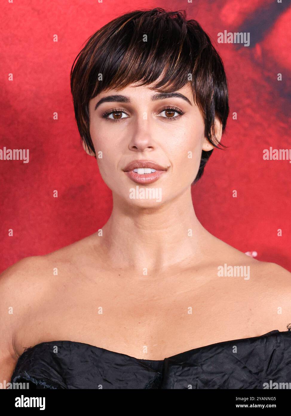 HOLLYWOOD, LOS ANGELES, CALIFORNIE, États-Unis - 14 OCTOBRE : Naomi Scott arrive à la première mondiale de "Smile 2" de Paramount Pictures qui a eu lieu aux Paramount Pictures Studios le 14 octobre 2024 à Hollywood, Los Angeles, Californie, États-Unis. (Photo de Xavier Collin/image Press Agency) Banque D'Images