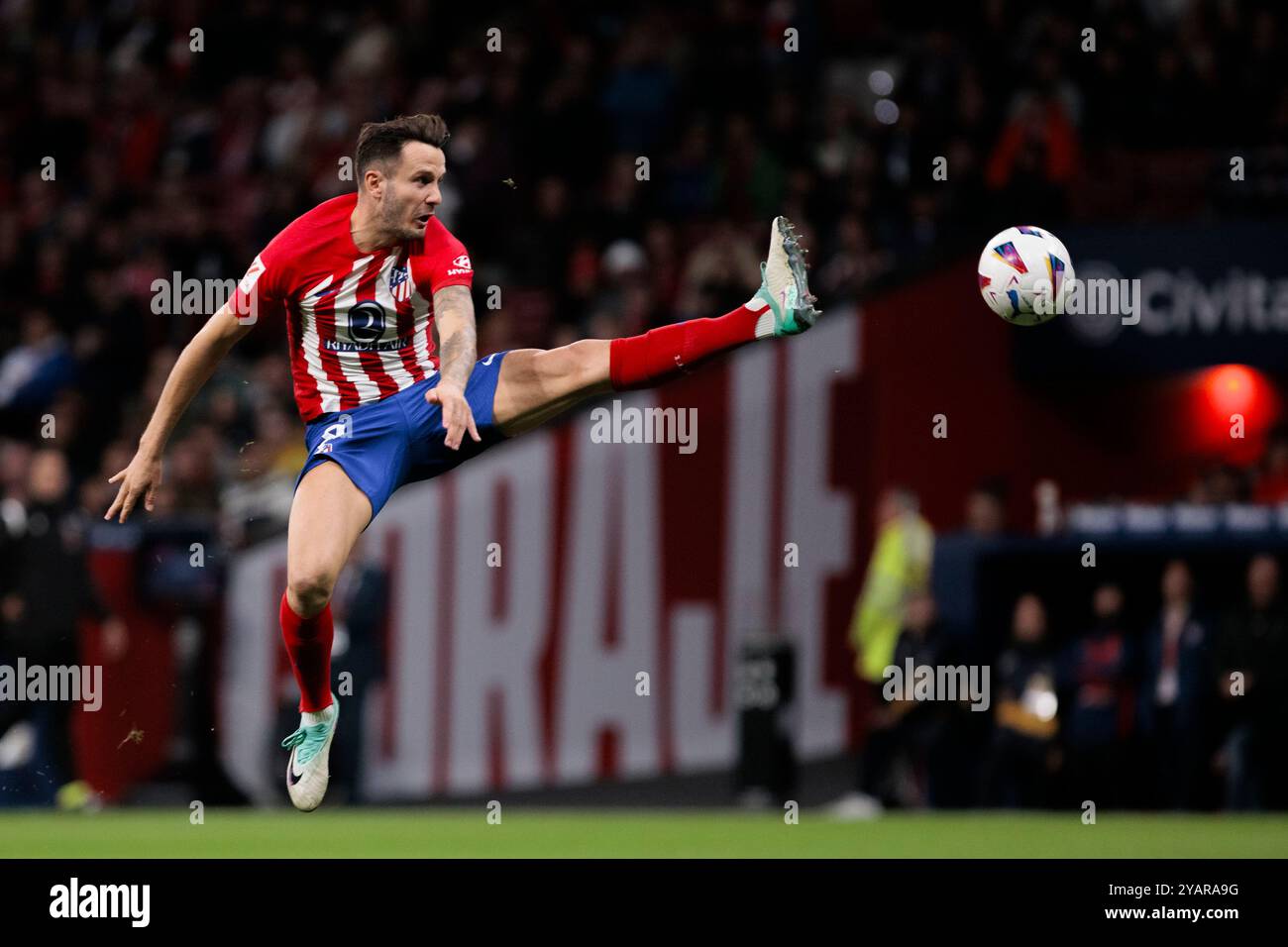 MADRID, ESPAGNE - OCTOBRE 29 : Saul Ñiguez de l'Atlético de Madrid lors du match de la Liga 2023/24 entre l'Atlético de Madrid et Alaves au métro Civitas Banque D'Images