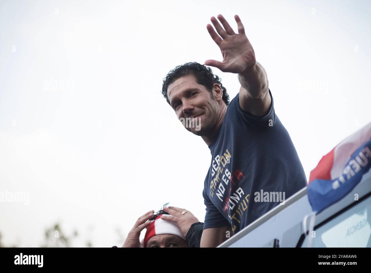 MADRID, ESPAGNE - 18 MAI 2013:Diego Simeone, entraîneur-chef de l'Atletico de Madrid, lors de la célébration de la Copa del Rey sur la place Neptune . (Photo de Guillermo Banque D'Images