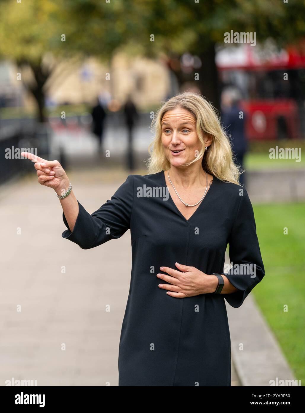 Londres, Royaume-Uni. 15 octobre 2024. La députée Kim Leadbeater présente son projet de loi sur l'aide à mourir à la Chambre des communes demain, mercredi 16 octobre 2024 ce projet de loi est connu sous le nom de projet de loi d'initiative parlementaire sur le choix en fin de vie / adultes malades en phase terminale (fin de vie). Crédit : Ian Davidson/Alamy Live News Banque D'Images