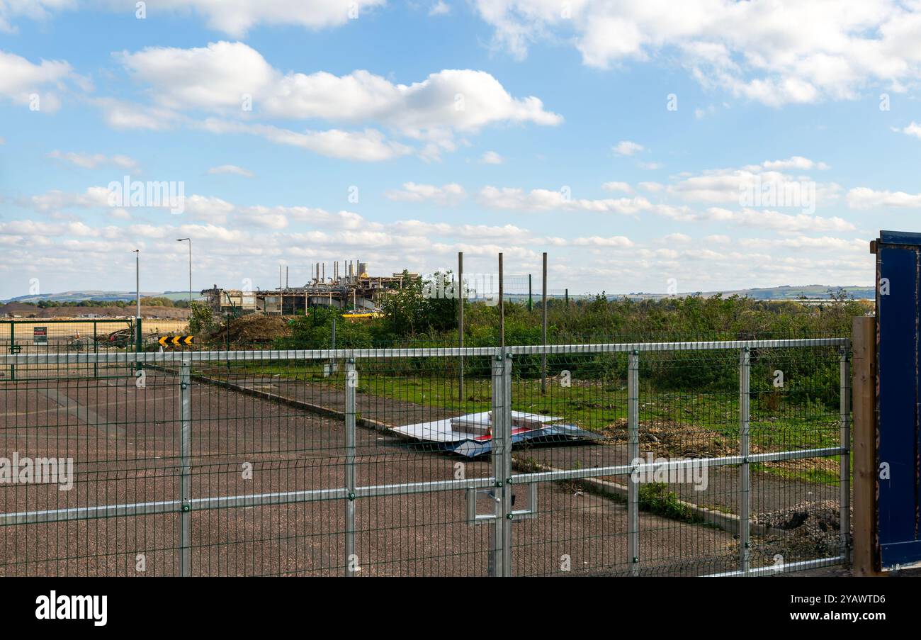 Démolition du bâtiment de l'usine Honda pour réaménagement du site, Swindon, Wiltshire, Angleterre, Royaume-Uni Banque D'Images