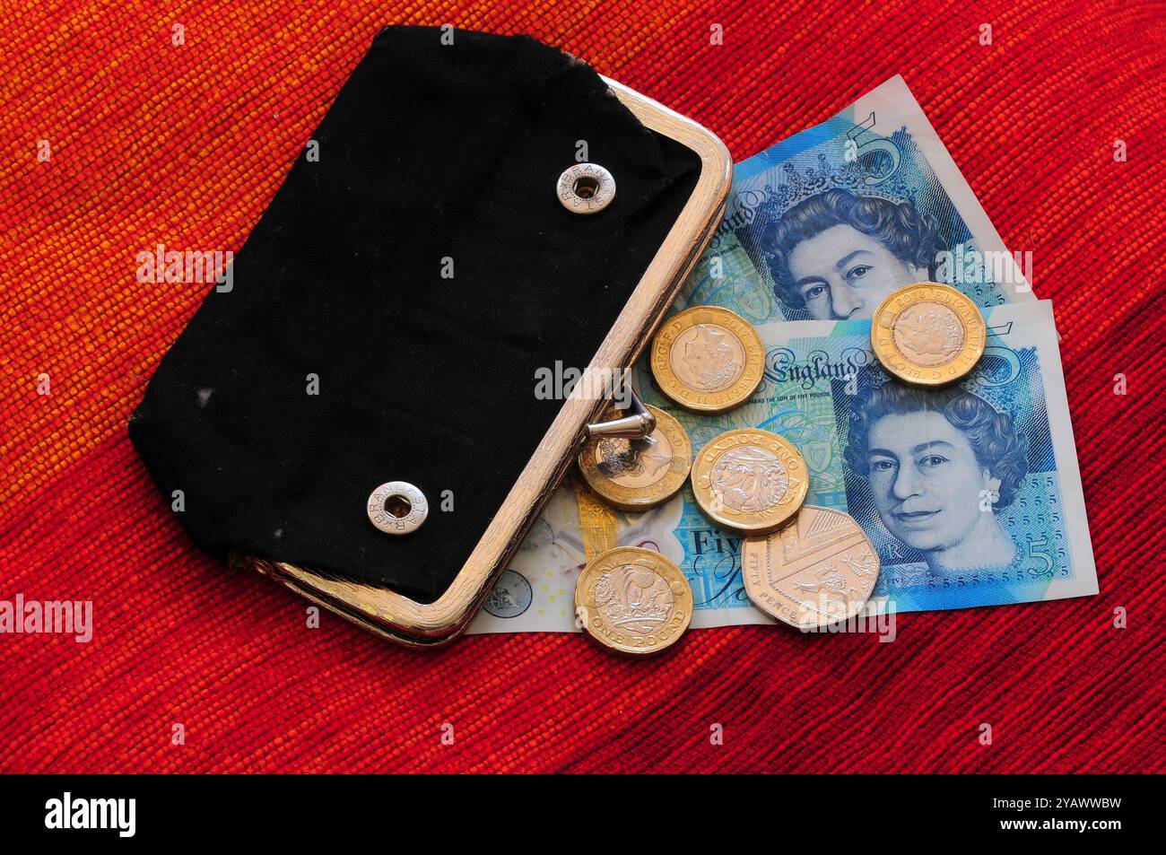 mesdames shabby sac à main et argent, sterling Banque D'Images