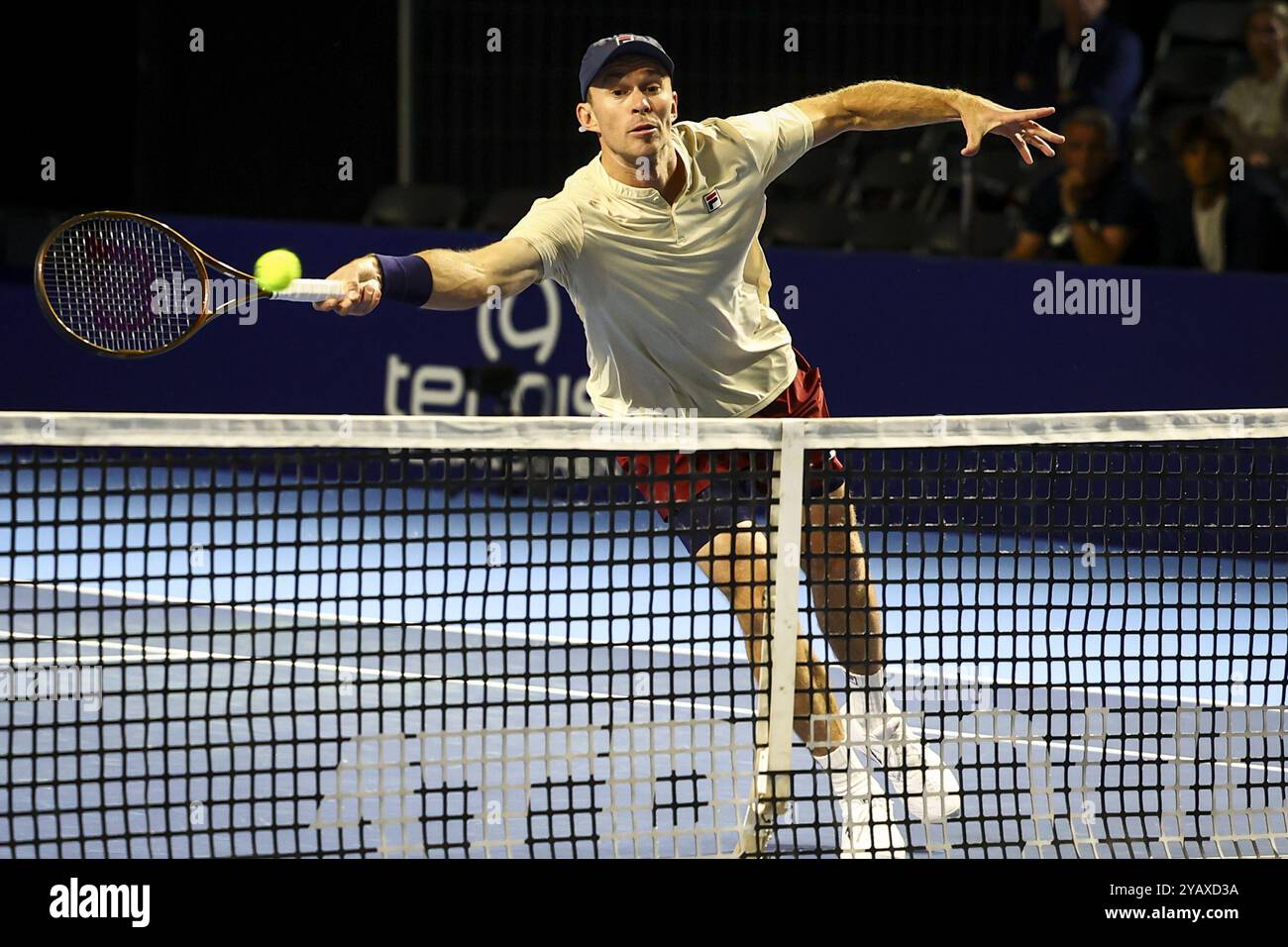 Anvers, Belgique. 16 octobre 2024. Le Britannique Jamie Murray et l'australien John Peers photographiés lors d'un match de tennis dans la manche 16 de la compétition de double au tournoi ATP European Open Tennis à Anvers, mercredi 16 octobre 2024. BELGA PHOTO DAVID PINTENS crédit : Belga News Agency/Alamy Live News Banque D'Images