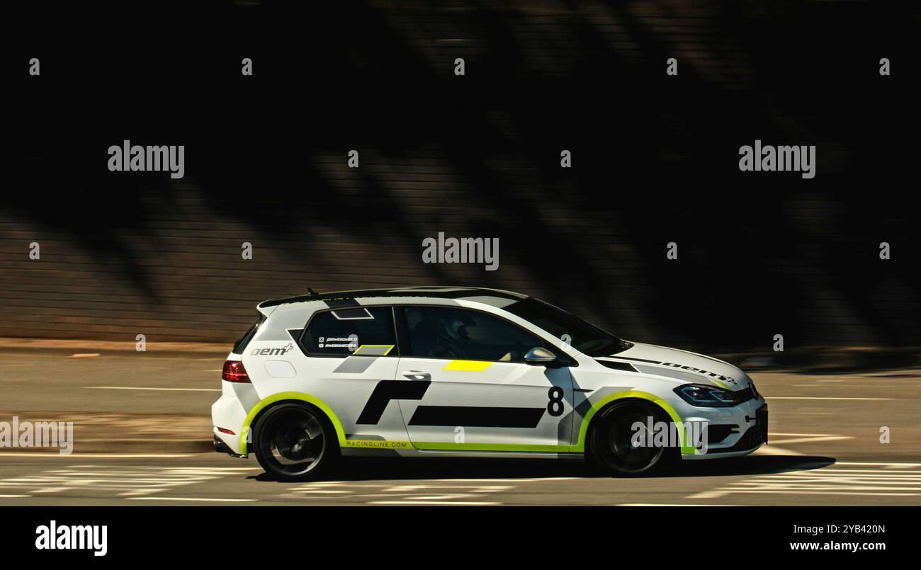 Une Volkswagen Golf GTI au Coventry MotoFest 2024 Banque D'Images