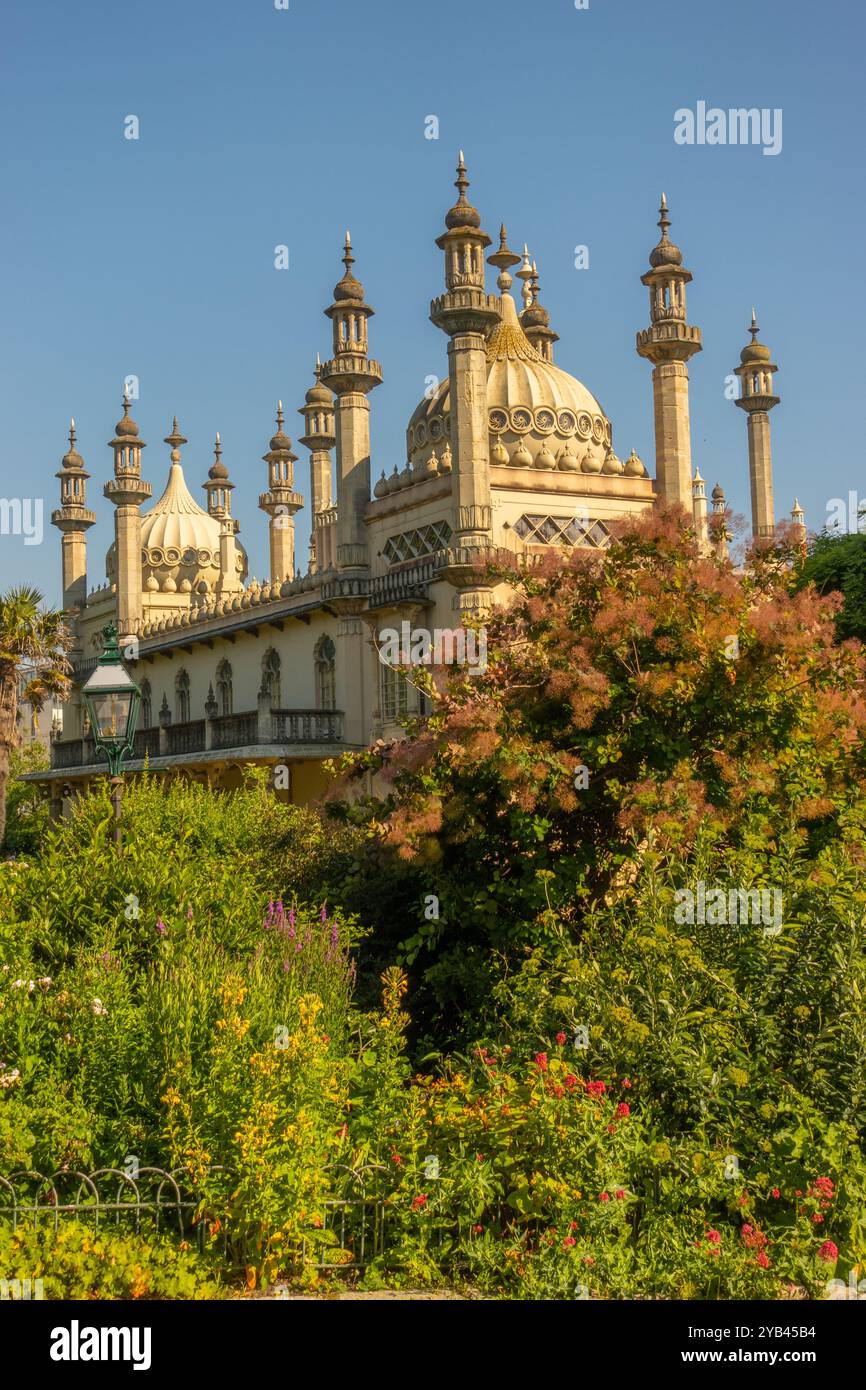 Le toit du pavillon Brighton un jour d'été. Banque D'Images