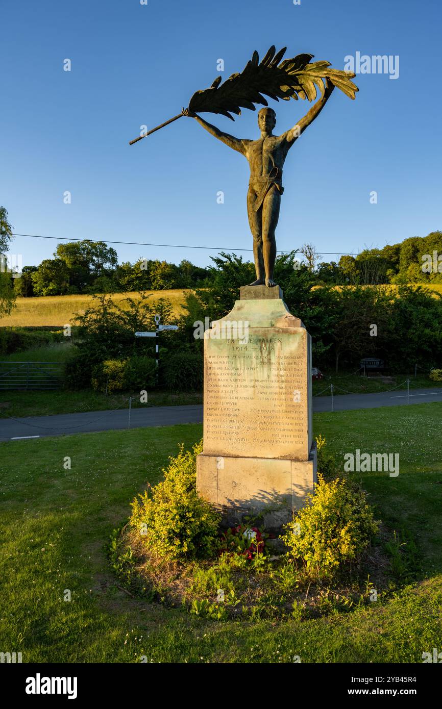 Le mémorial de guerre de Stansted Kent conçu par Alajos Strobl (1856 C 1926) Banque D'Images