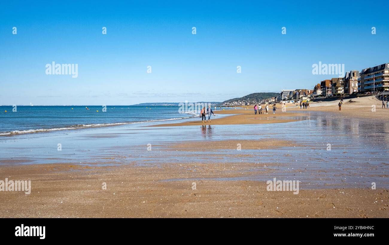 Cabourg, Colleville-sur-mer, France, paysage marin de la plage de Cabourg, éditorial exclusif. Banque D'Images