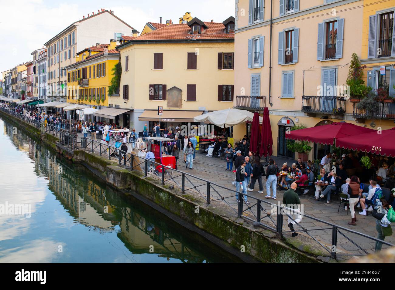 Europe Italie Italie Lombardie Milan Milano Naviglio Grand canal Banque D'Images