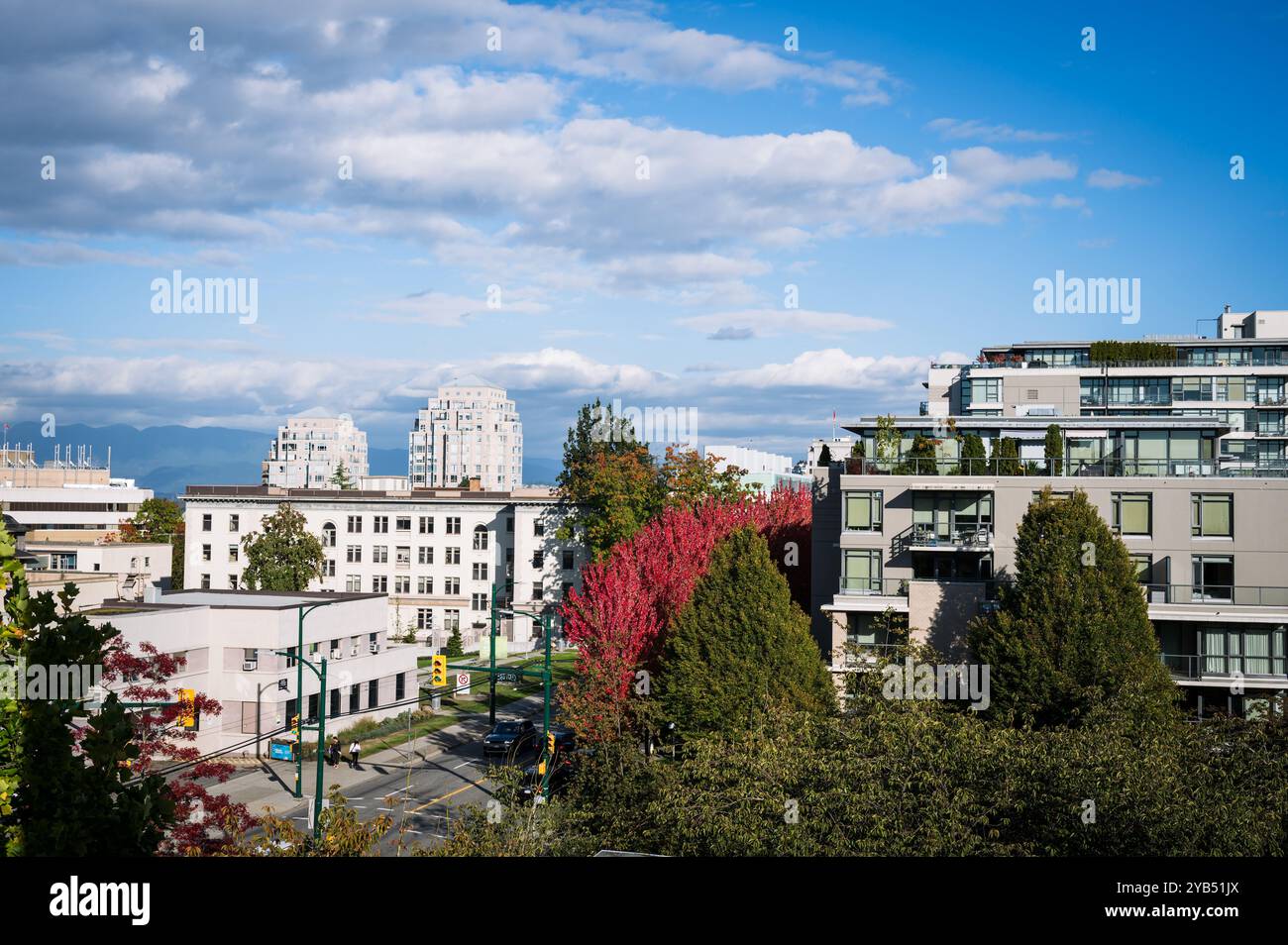 Une photo d'horizon de Vancouver sur West 12th Ave, près de l'Hôpital général de Vancouver. Banque D'Images