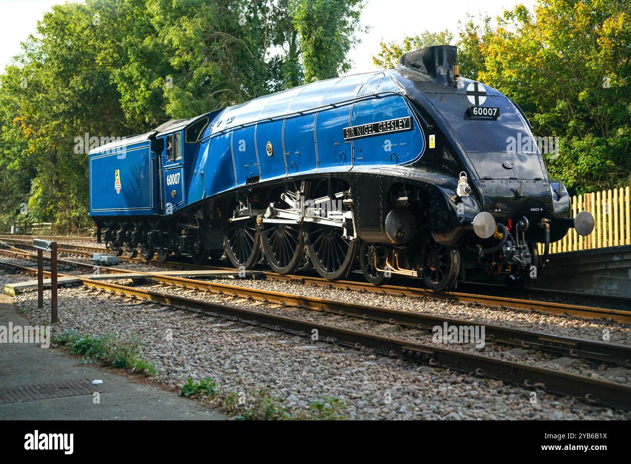 Locomotive A4 Pacific Sir Nigel GresleyStaition à East Grinstead le week-end des géants de la vapeur du Bluebell Railway le 2024 octobre. Banque D'Images