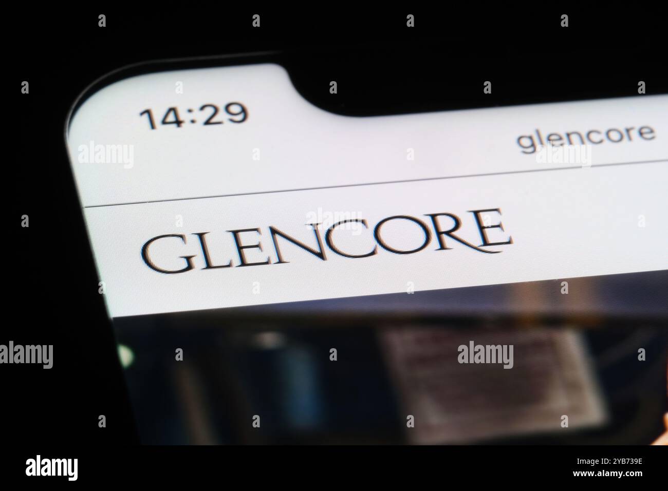 Gros plan Glencore plc logo de la marque de la société sur le site Web à l'écran Banque D'Images