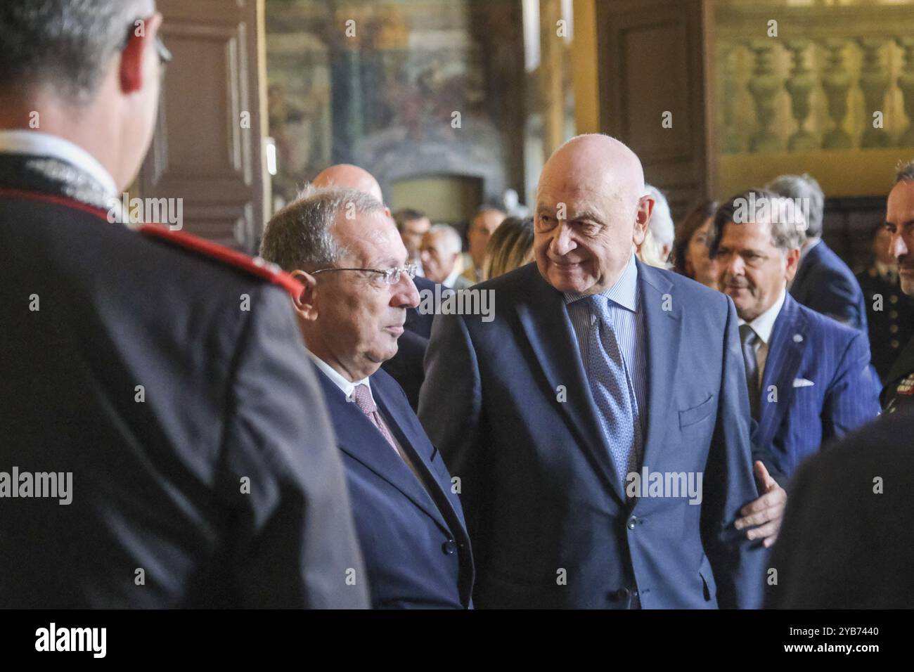 Naples, Italie. 17 octobre 2024. Le ministre de la Justice du gouvernement Meloni, Carlo Nordio, à Naples pour la conférence scénarios juridiques et sociaux de la violence de genre : de la répression à la perception et à la prévention du phénomène conférence organisée par la Cour d'appel de Naples et le bureau du Procureur général crédit : Live Media Publishing Group/Alamy Live News Banque D'Images