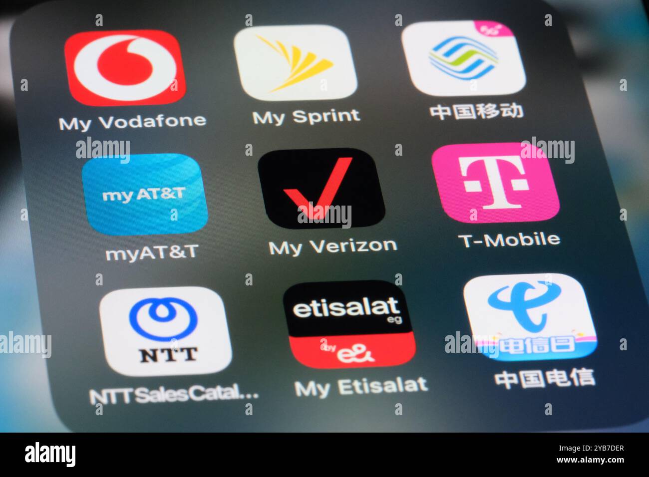 Verizon Communications, AT&T, T-Mobile, Vodafone, Sprint Corporation, China Mobile, icônes d'applications NTT, Etisalat et China Telecom Banque D'Images