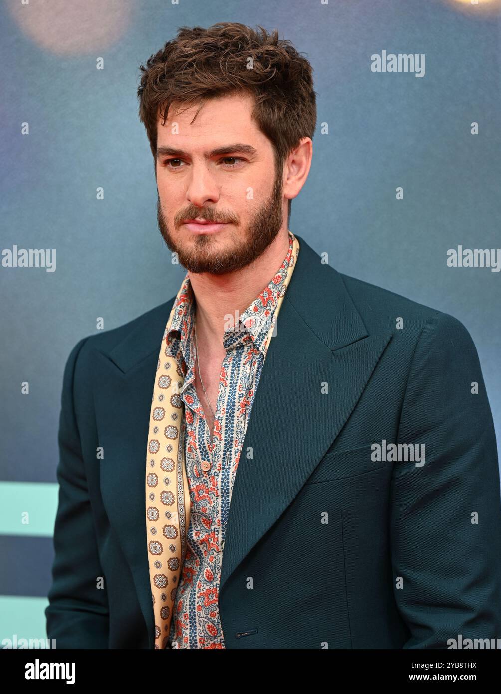 LONDRES, ROYAUME-UNI. 17 octobre 2024. Andrew Garfield participe au Gala des titres « We Live in Time » - 68e BFI London film Festival à Londres, Royaume-Uni. (Photo de 李世惠/Voir Li/Picture Capital) crédit : Voir Li/Picture Capital/Alamy Live News Banque D'Images