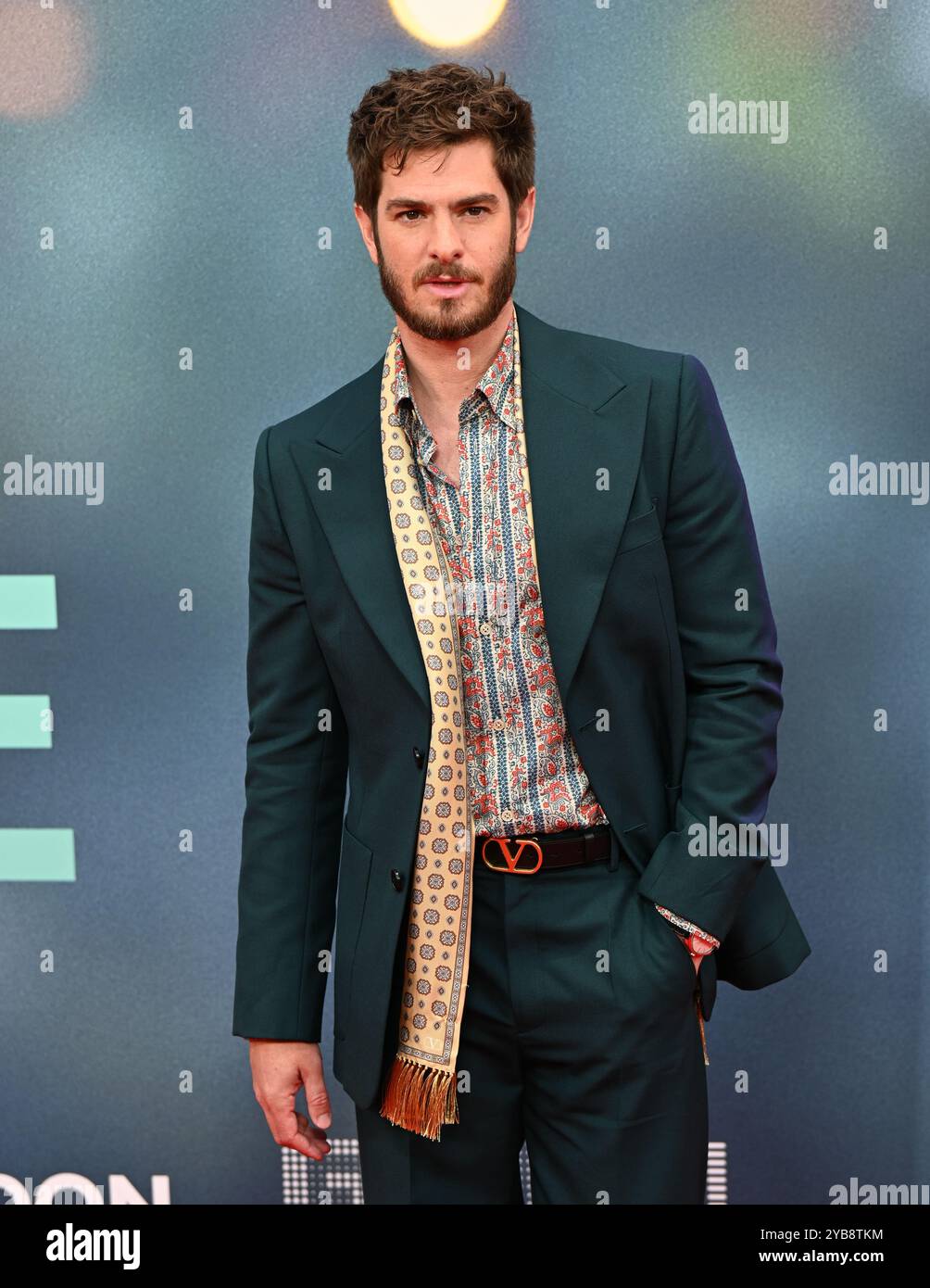 LONDRES, ROYAUME-UNI. 17 octobre 2024. Andrew Garfield participe au Gala des titres « We Live in Time » - 68e BFI London film Festival à Londres, Royaume-Uni. (Photo de 李世惠/Voir Li/Picture Capital) crédit : Voir Li/Picture Capital/Alamy Live News Banque D'Images