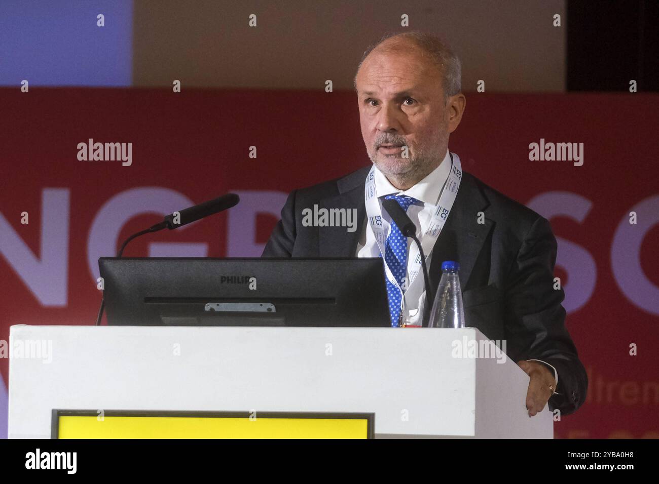 News - le ministre de la santé Orazio Schillaci à Naples le ministre de la santé du gouvernement Meloni, Orazio Schillaci, au congrès SIFO 2024 - édition XLV 17 octobre 2024. Napoli Naples Italie Copyright : xAntonioxBalascox/xLiveMediax LPN 1559535 Banque D'Images