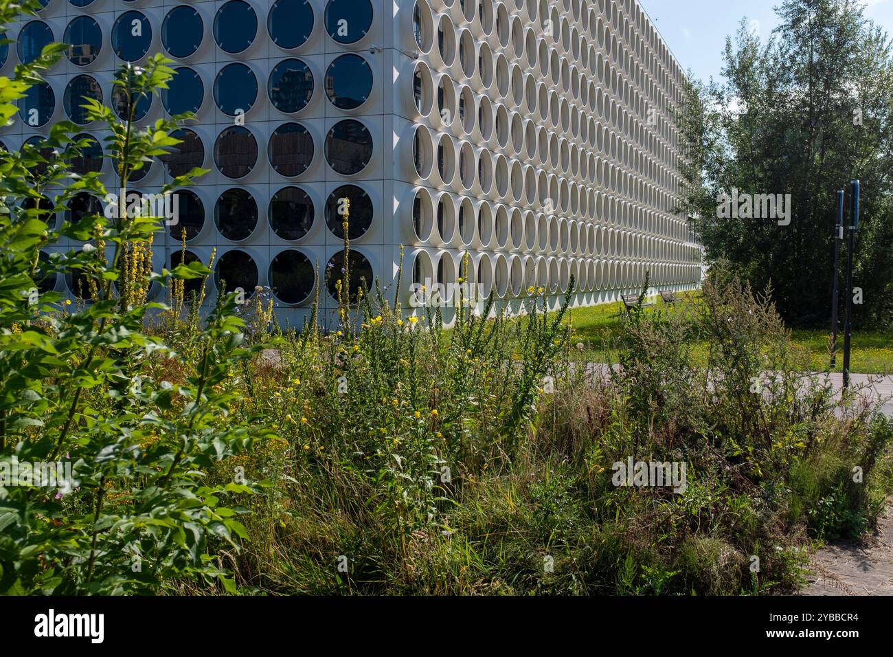 Student Experience Amsterdam, un centre étudiant moderne dans un bâtiment futuriste à Zuidas, Amsterdam, pays-Bas. Banque D'Images