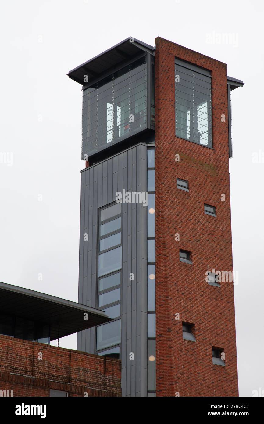Le Royal Shakespeare Theatre (RST) (à l'origine appelé Shakespeare Memorial Theatre) à Stratford-upon-Avon Banque D'Images