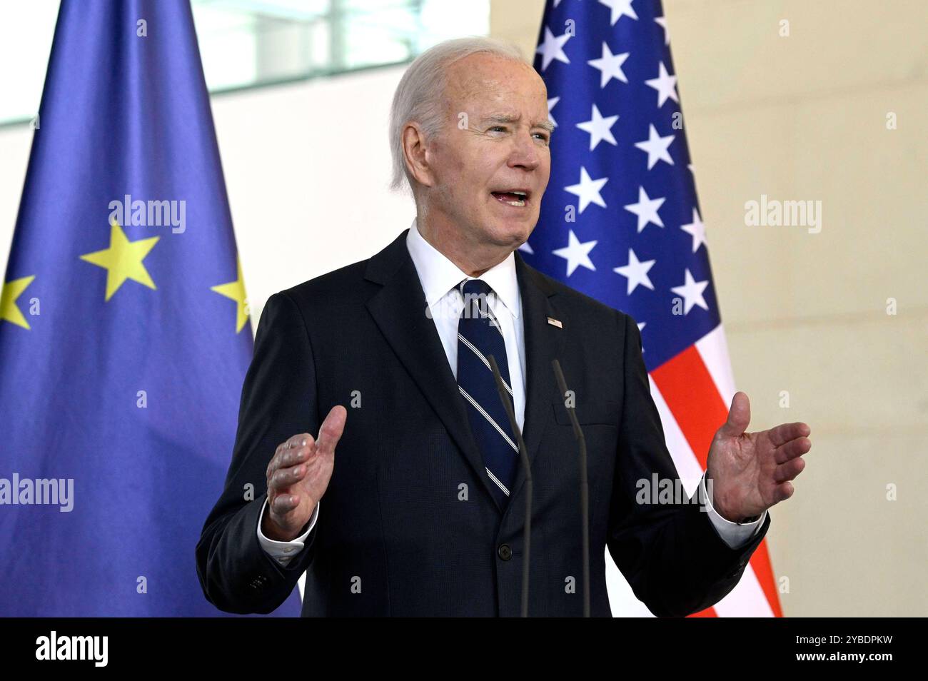 Joe Biden beim Pressestatement nach dem bilateralen Gespräch des amerikanischen Präsidenten mit dem Bundeskanzler im Bundeskanzleramt. Berlin, 18.10.2024 *** Joe Biden lors de la déclaration à la presse après les entretiens bilatéraux entre le président des États-Unis et le chancelier fédéral à la Chancellerie fédérale Berlin, 18 10 2024 Foto:XF.xKernx/xFuturexImagex biden_scholz_3492 Banque D'Images