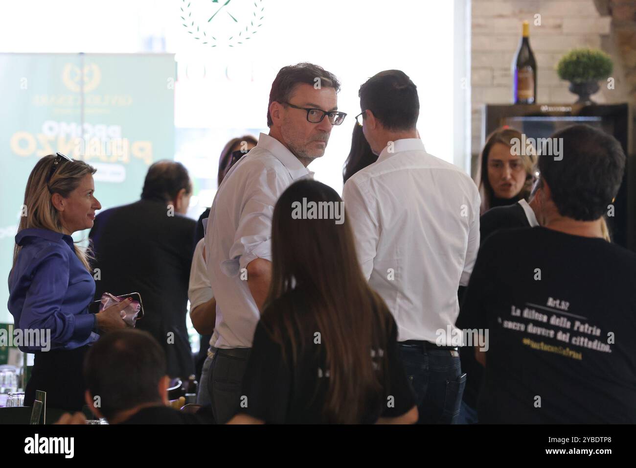 Palerme, Italie. 18 octobre 2024. Processo Open Arms, il ministro dell'economia e delle finanze Giancarlo Giorgetti a Palermo per solidariet&#xe0 ; a Matteo Salvini - Venerd&#xec ; 18 ottobre 2024 (Foto Alberto Lo Bianco/LaPresse)procès d'armes ouvertes, le ministre de l'économie et des Finances Giancarlo Giorgetti à Palerme en solidarité avec Matteo Salvini - vendredi 18 octobre 2024 (photo Bianco/presse) Banque D'Images