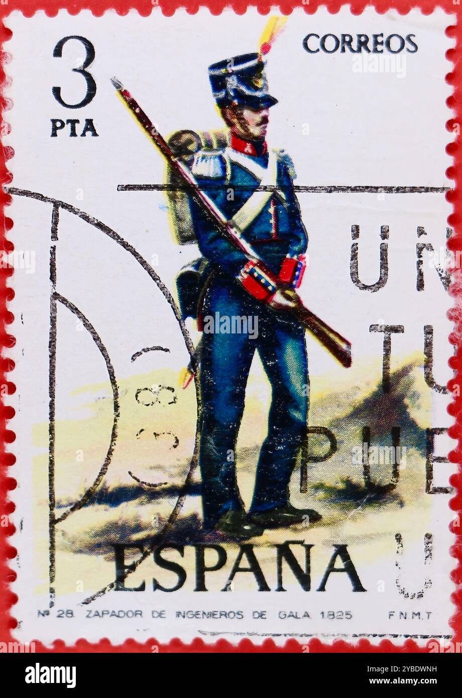 Photo d'un timbre postal à 3 pesetas espagnoles avec une illustration sapeur du génie 1825 de la série des uniformes militaires de 1976 Banque D'Images