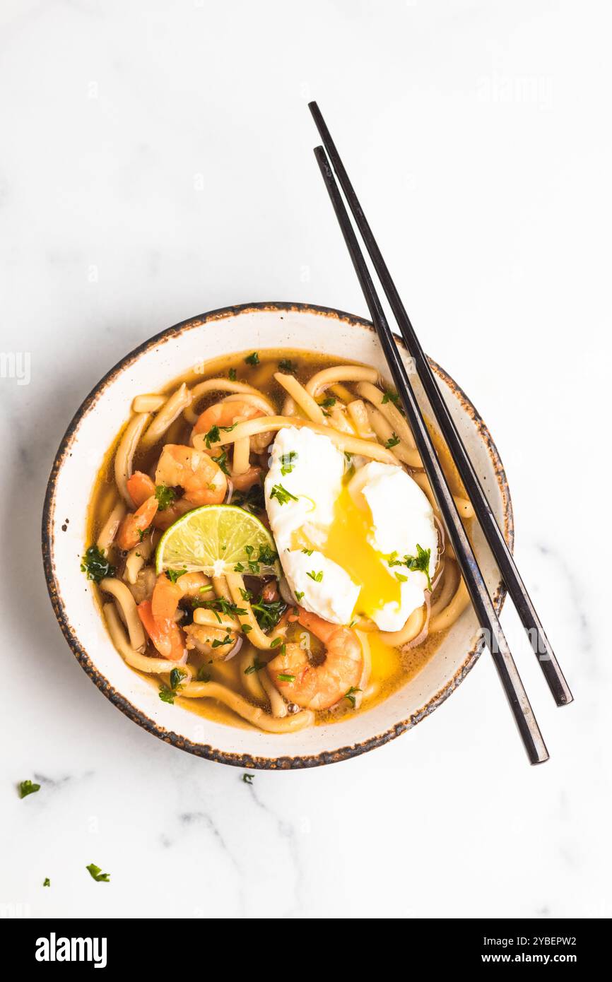 Dans un bol de Ramen Soupe Wagyu Banque D'Images