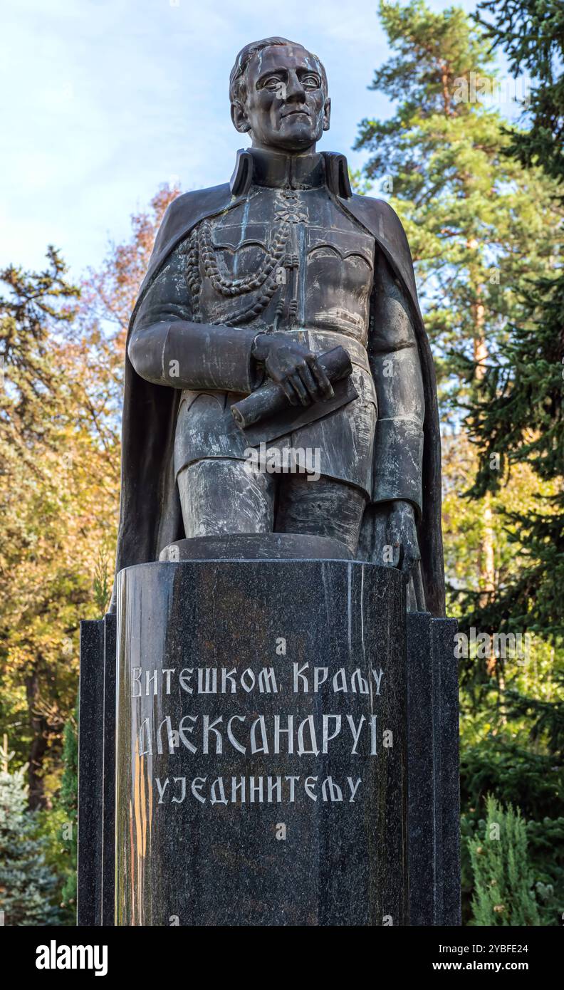 Monument au roi Alexandre I Karađorđević à Vrnjačka Banja, Serbie. Banque D'Images