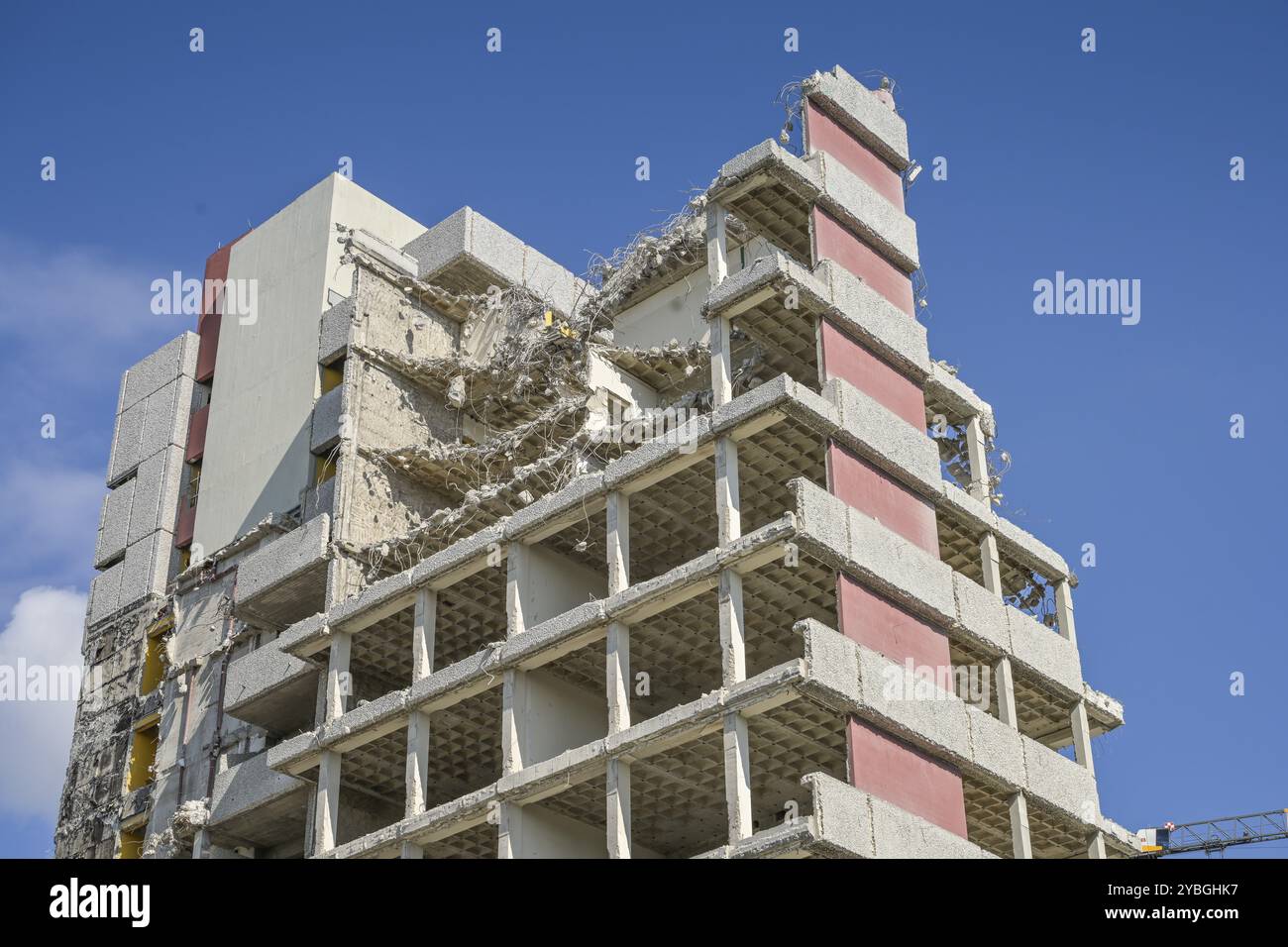 Démolition et remise en état d'un immeuble de bureaux, an der Urania, Kurfuerstenstrasse, Schoeneberg, Tempelhof-Schoeneberg, Berlin, Allemagne, Europe Banque D'Images