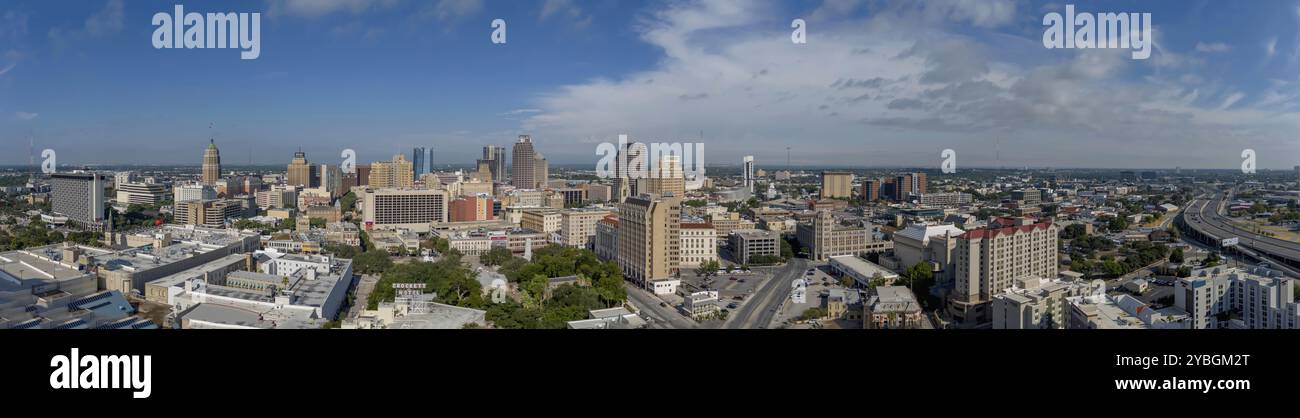 Vue aérienne de la ville de San Antonio. La ville est la septième plus peuplée des États-Unis, la deuxième plus grande du sud des États-Unis, Banque D'Images