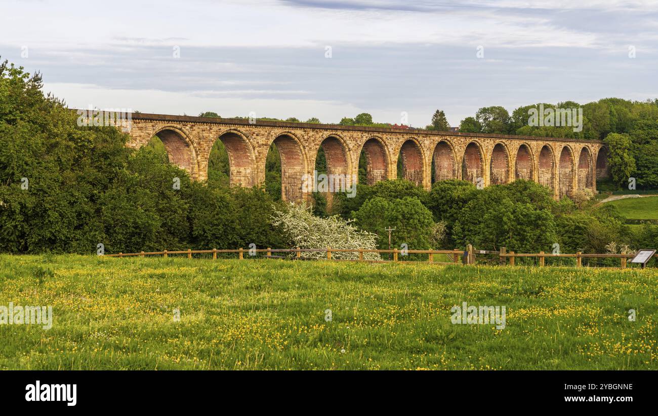 Le viaduc de Cefn Mawr près de Pentre à Wrexham, Clwyd, pays de Galles, Royaume-Uni Banque D'Images