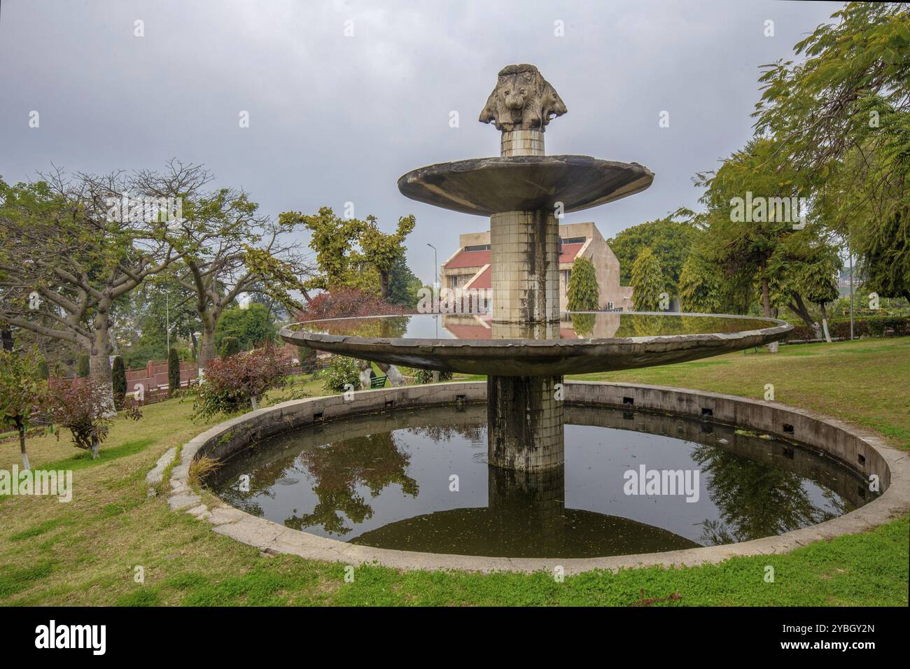 Bagh, E, jardin Bahu à Jammu et fontaine Banque D'Images