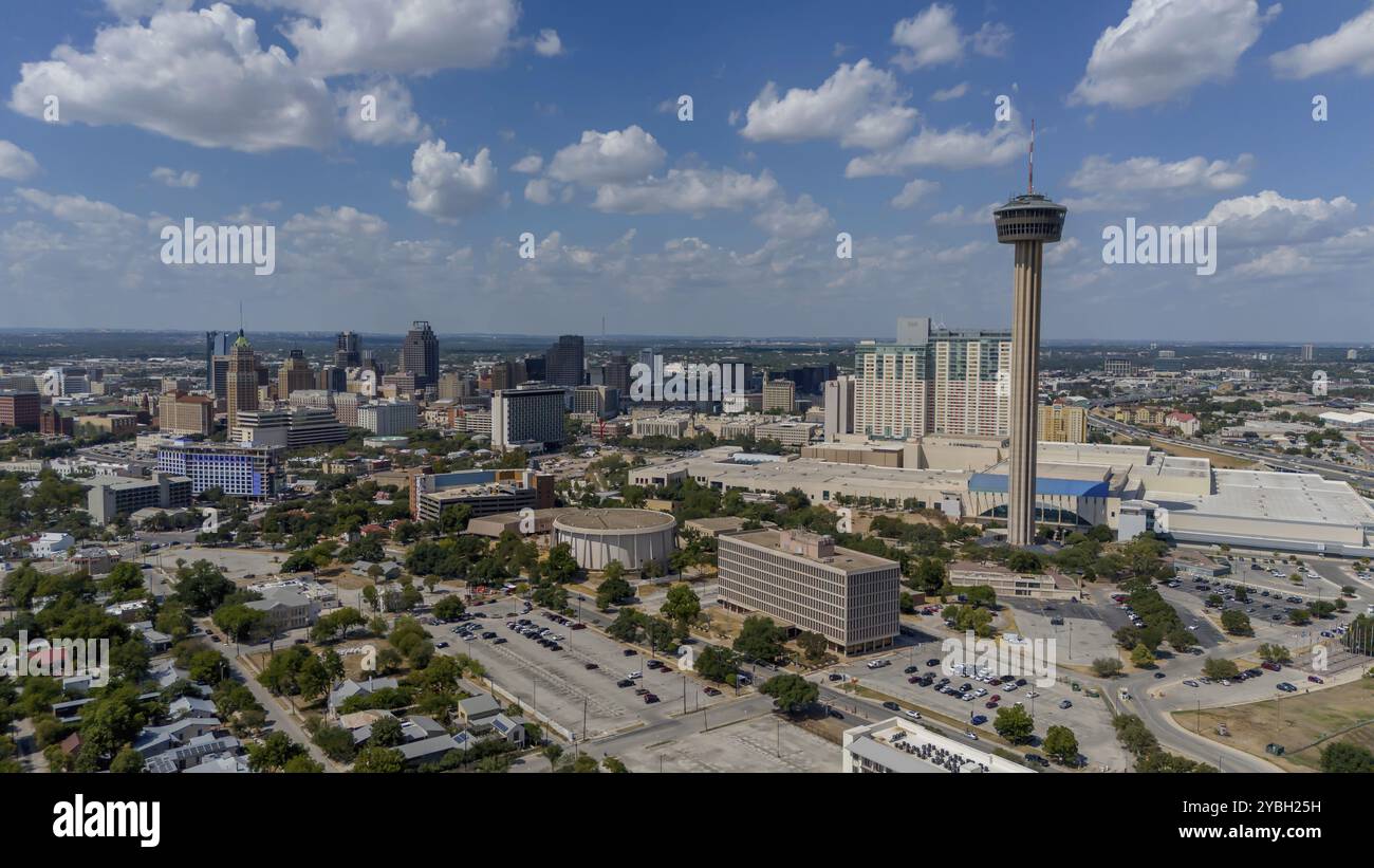 Vue aérienne de la ville de San Antonio. La ville est la septième plus peuplée des États-Unis, la deuxième plus grande du sud des États-Unis, Banque D'Images