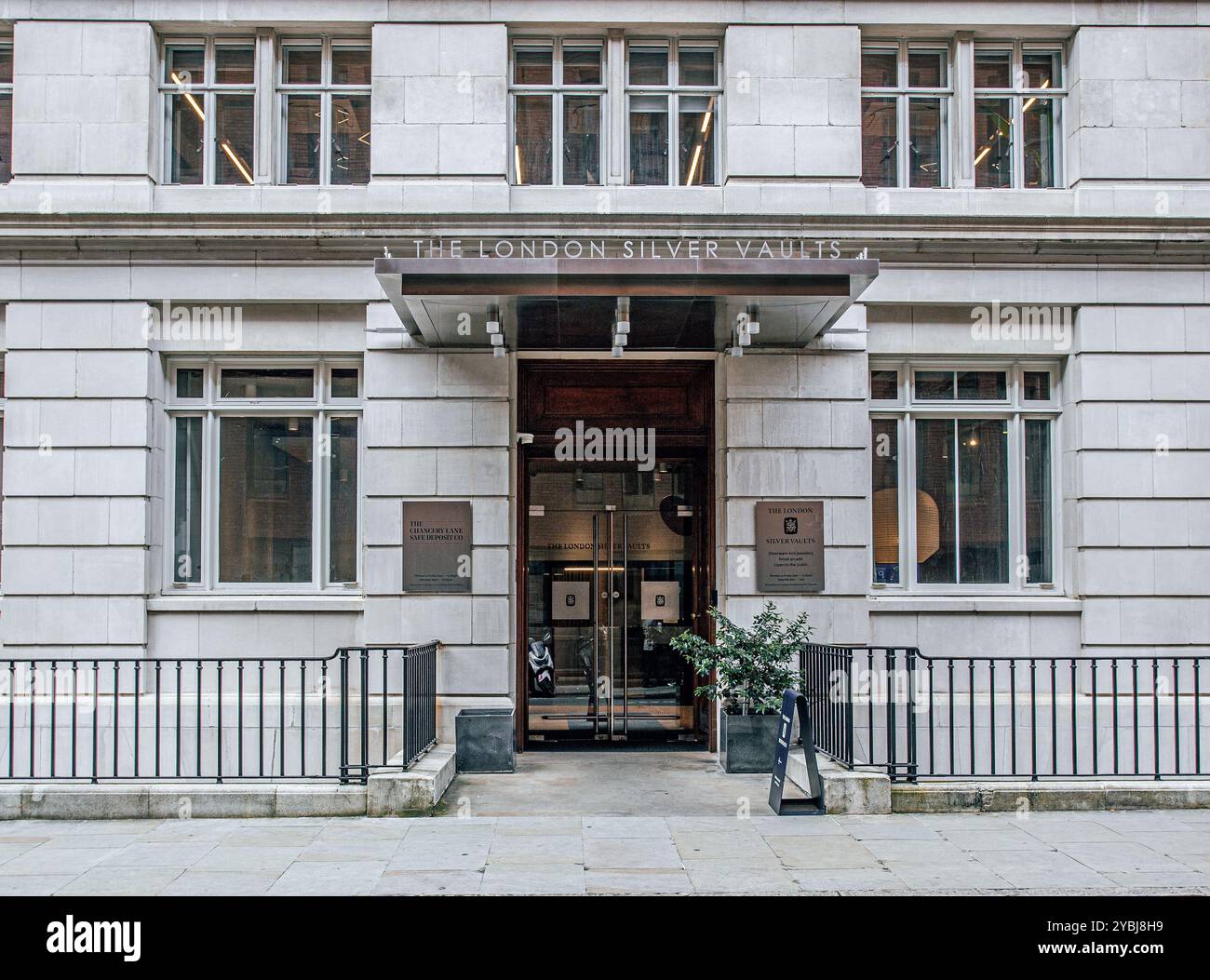 Entrée des voûtes d'argent de Londres Angleterre Royaume-Uni Banque D'Images