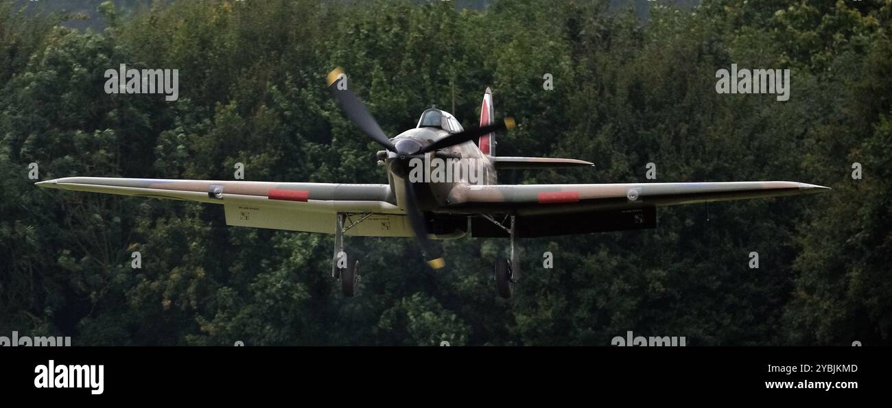 Le Hawker Hurricane est un avion de chasse monoplace britannique des années 1930-40, conçu et principalement construit par Hawker Aircraft Ltd Banque D'Images