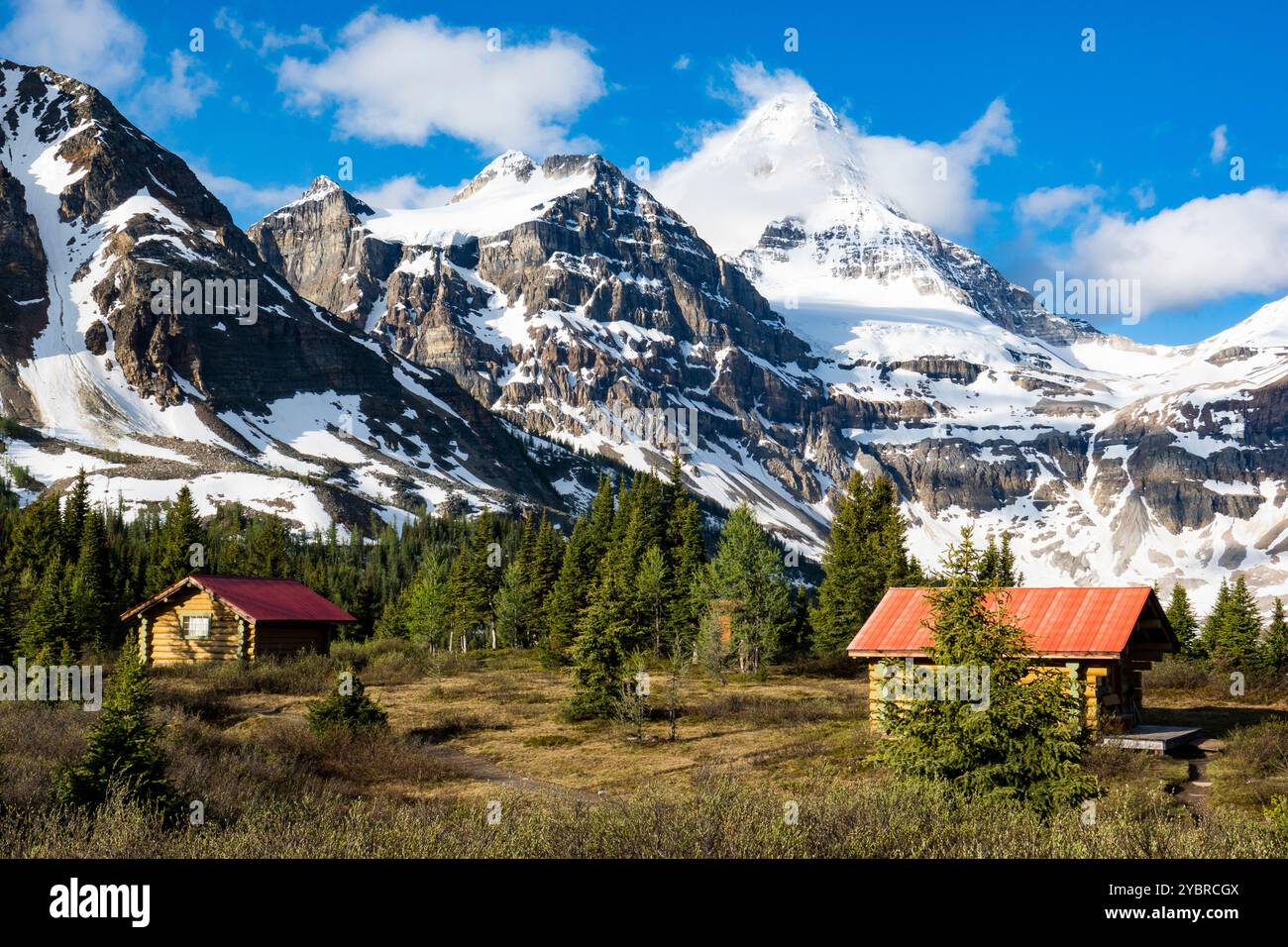 Cabane de Mount Assiniboine Lodge au parc Mount Assiniboine, Colombie-Britannique, Canada Banque D'Images