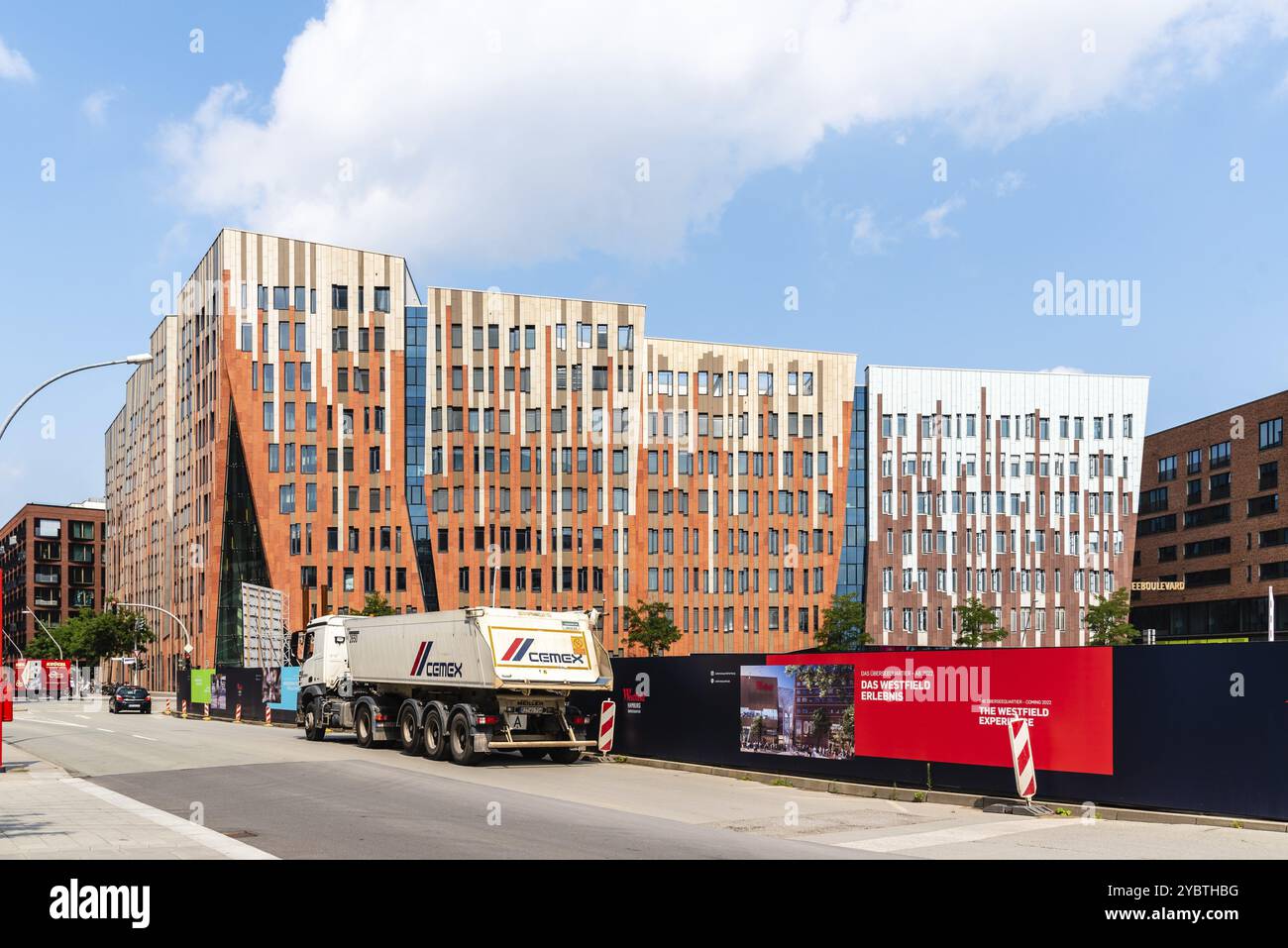 Hambourg, Allemagne, 7 août 2019 : Nouveau développement résidentiel dans le quartier HafenCity de Hambourg, Europe Banque D'Images