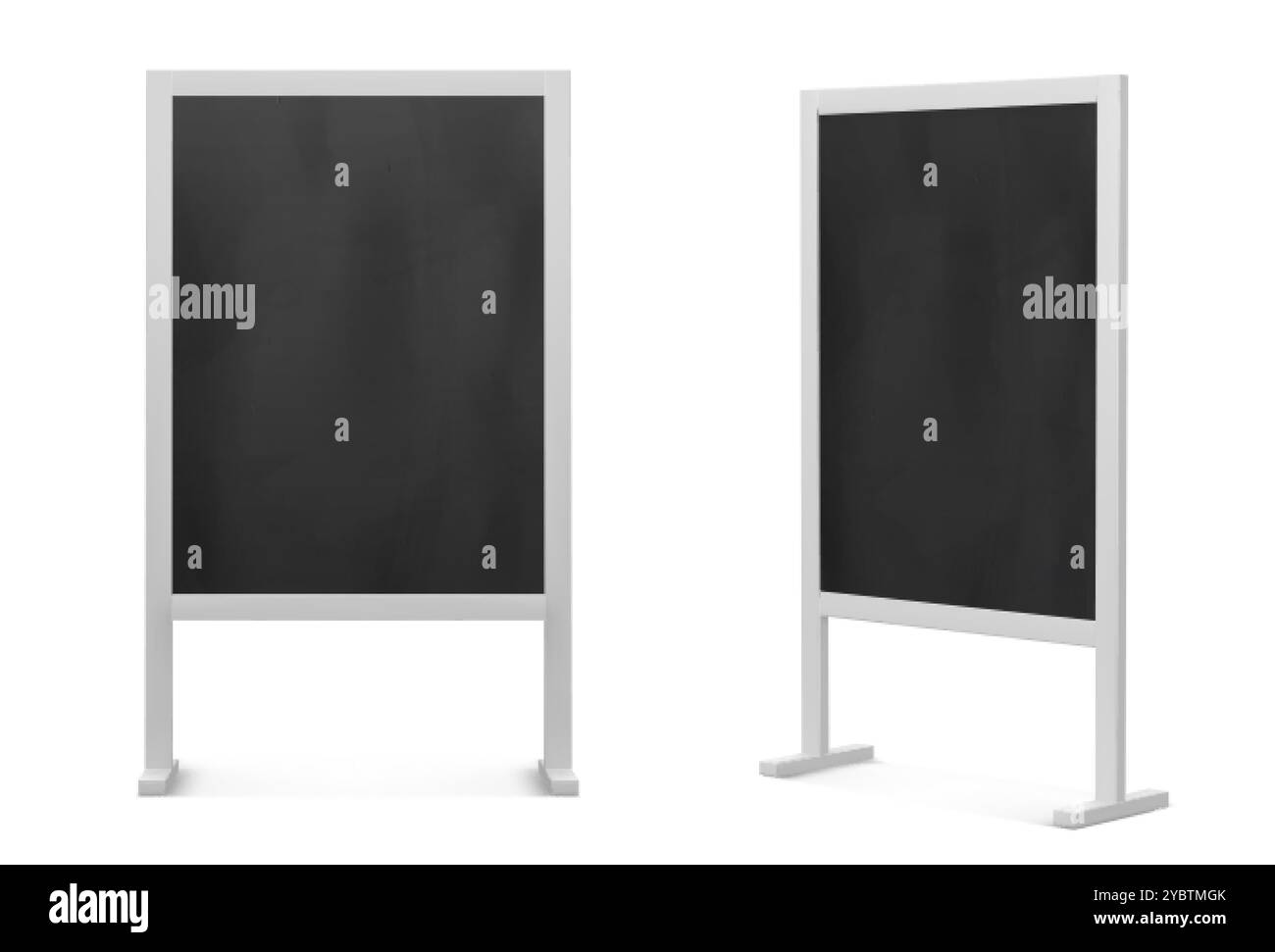 Tableaux noirs placés isolés sur fond blanc. Illustration réaliste vectorielle des panneaux de signalisation publicitaire vue avant et latérale, affichages de menu avec b. Illustration de Vecteur